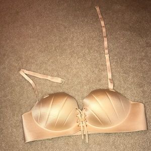 NEW 34A nude push up bra